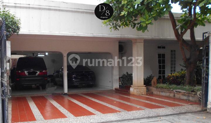 GOLDEN TRIANGLE HOUSE, BRASS, LT 1845, LB 882, MARBLE FLOORING, 9-CAR GARAGE, LUCKY LAND NGANTONG, PRICE 40 MILLION / m2 2