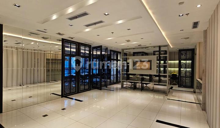 Jual OFFICE SPACE TREASURY TOWER. Semi Furnished Mewah. Luas 284m2. Harga 20M! DENNIS WONG - 08522291xxxx