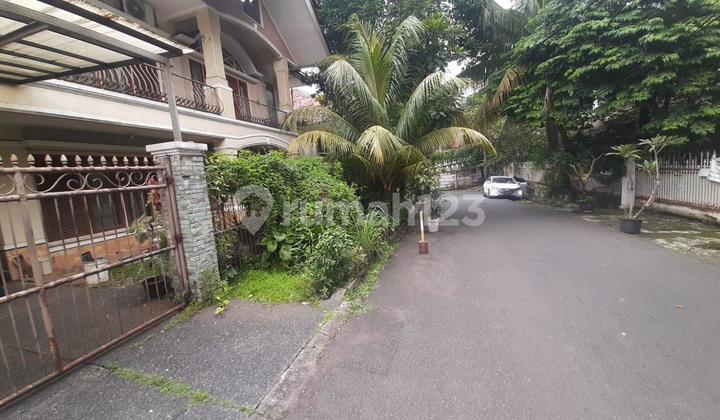 Rumah Tulodong Bawah. Lt.408/Lb.300. 7Br. Shgb. Harga 25M 2