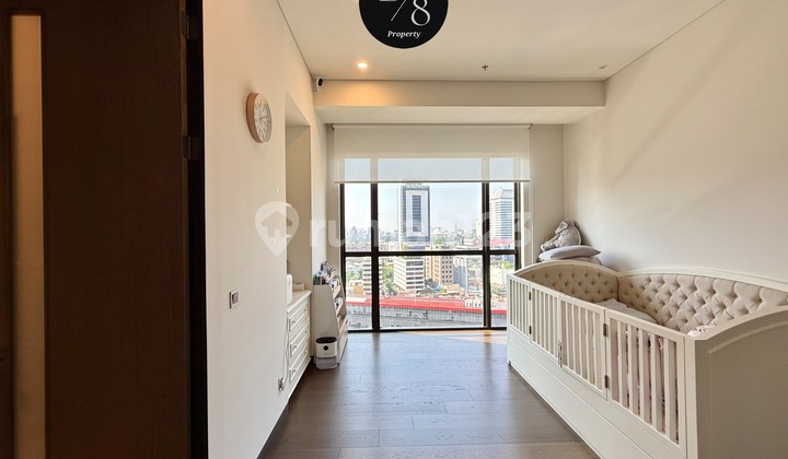 Jual Apartemen Pakubuwono Menteng, 260M2, 3Br, Only 17M, Unfurnished, Pool View, Ready To Move In, Dennis Wong - 0852xxxxxxxx