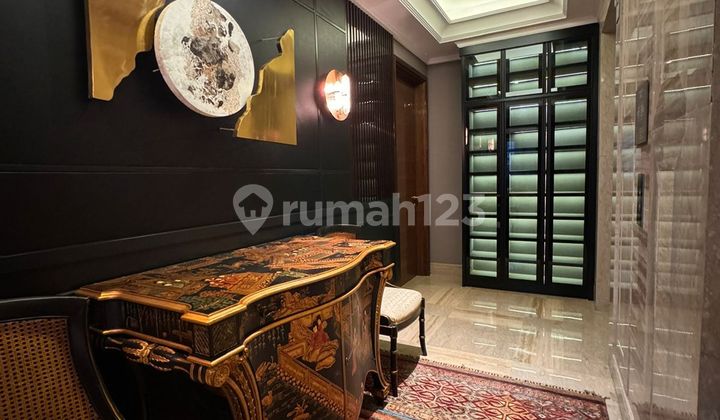 Dijual Apartemen District 8. Luas 179m2. 3BR. Fully Furnished Mewah. Harga 13M. DENNIS WONG - 08522291xxxx 2