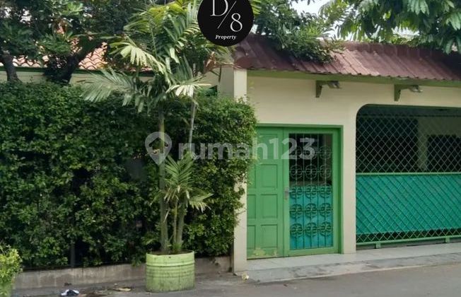 Jual Rumah Lokasi Pejompongan ,Cocok Utk Kost, LT 187/Lb 100, 3Kt, Hadap Timur, 6M, Dennis Wong - 0852xxxxxxxx 2