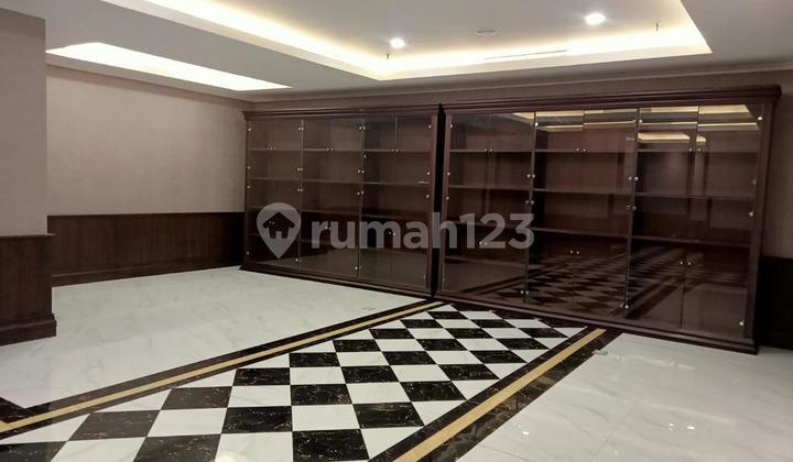 Office Space Mewah TREASURY TOWER SCBD. 284m2. SF. Harga 22,5M.