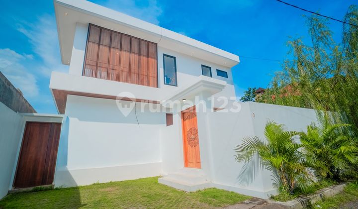 Affordable Villa for Rent in Padonan Canggu. Price 185 Million