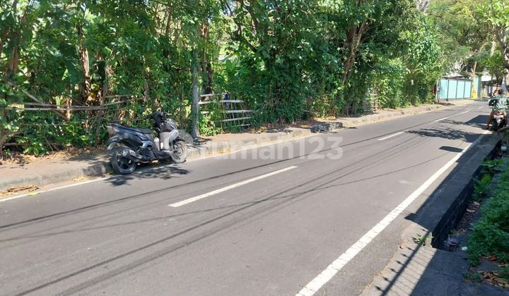 Disewakan Tanah Murah Dekat Pantai Kedonganan. Lt 7.520M2. Harga 28 Juta Per Are Per Tahun