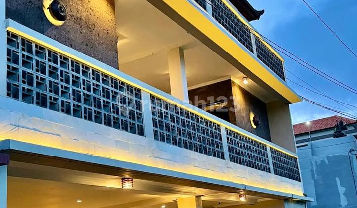 Dijual Murah Kost Elite di Lingkungan Kampus Udayana. Lt 256M2. Harga 7 Milyar