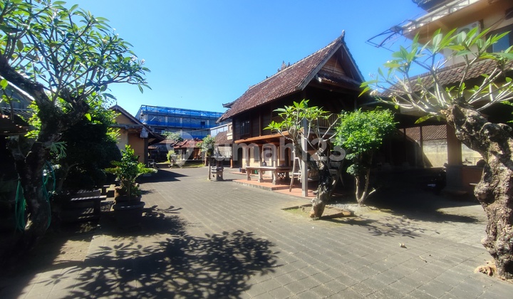 Di Jual Rumah Besar Bangunan Kokoh Style Bali Luas 8are Hrg 6,5m 2