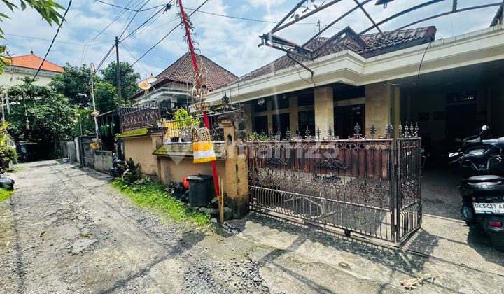 Dijual Rumah Murah di Jalan Citarum Renon. Lt 250M2. Harga 2,3 Milyar Dijual Rumah Murah di Jalan Citarum Renon. Lt 250M2. Harga 2,3 Milyar