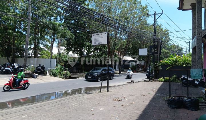 Dijual Tanah Premium dan Murah di Jalan Utama Kerobokan. LT -+8.500M2. Harga 1,350 Milyar Per Are