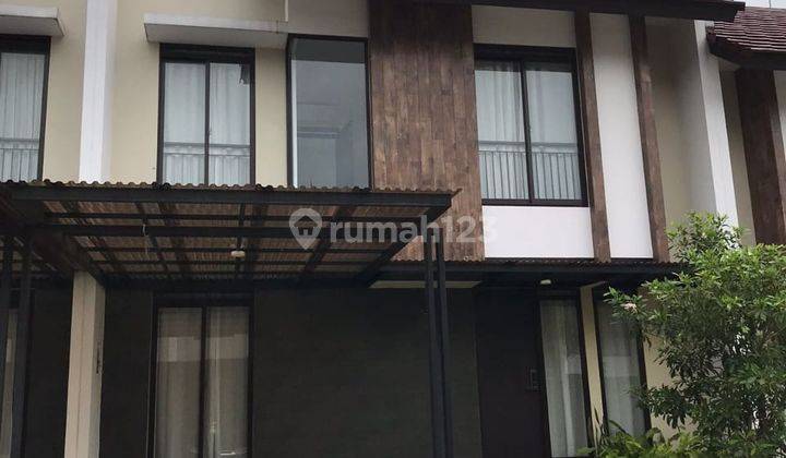 Rumah Semi Furnish di Kota Baru Parahyangan 1