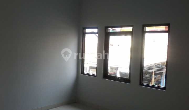 Ruko 2 Lantai SHM di Sukagalih Pasteur, Bandung 2