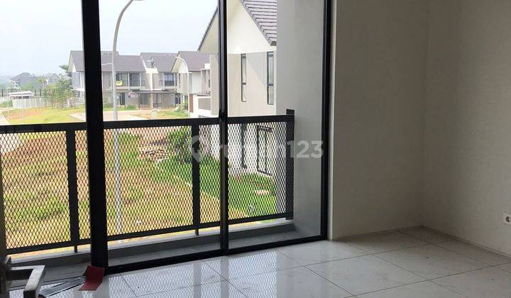 Langka.. Rumah di Tatar Tarubhawana Depan Taman Lake View Kbp 4