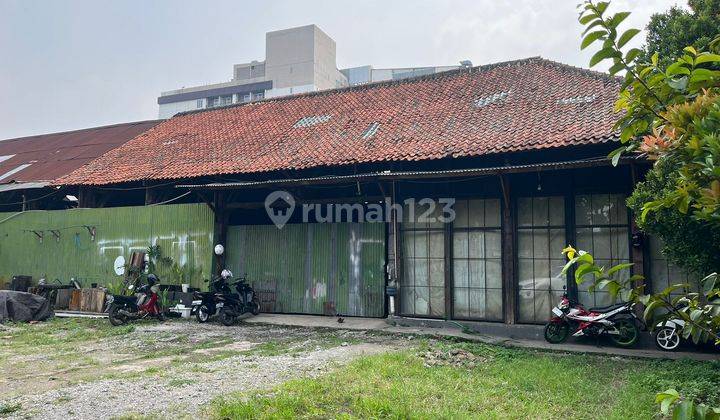 Gudang Stategis di Garuda, Bandung, Jawa Barat 2