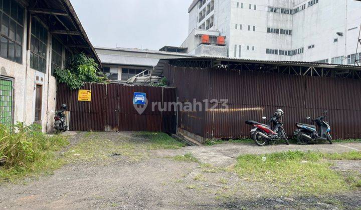 Gudang Stategis di Garuda, Bandung, Jawa Barat 1