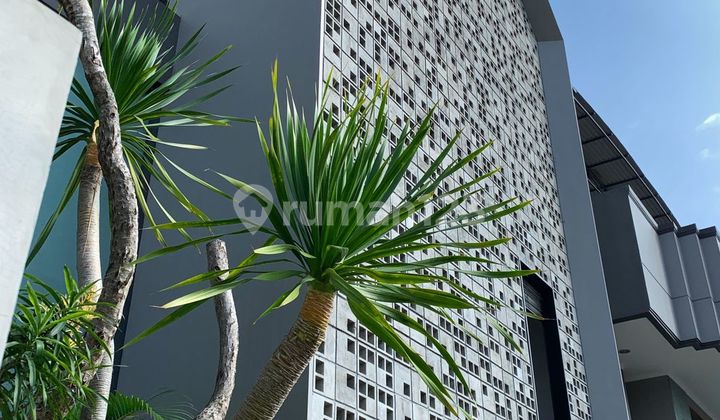 Rumah Mewah Semi Furnish Lokasi Strategis di Sumber Sari Bandung 2