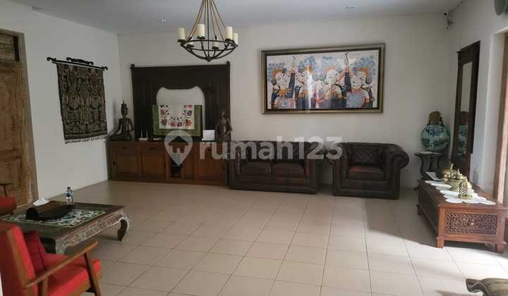 Bali Artistic Style House with Lake View Semi Furnished in Tatar Lokacitra KBP - New Parahyangan City Bali Artistic Style House with Lake View Semi Furnished in Tatar Lokacitra KBP - New Parahyangan City