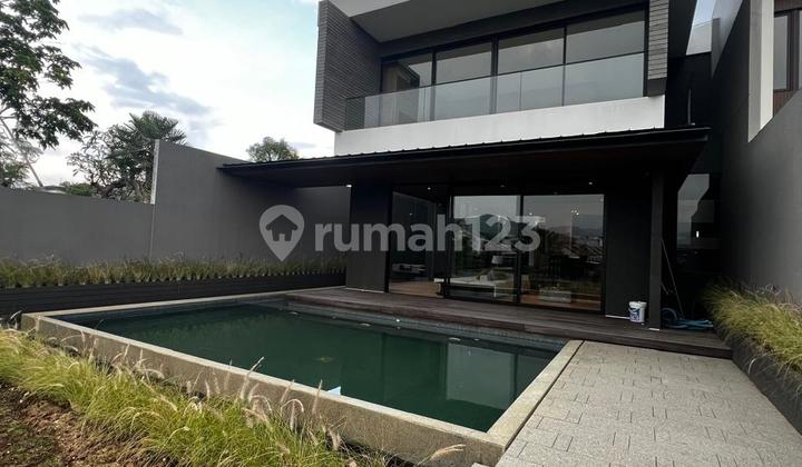 Modern House With Private Pool in Premium KPB Cluster - Kota Baru Parahyangan 1