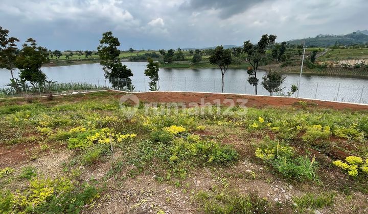 For Sale Lake View Plot in Tatar Nilapadmi KBP, Kota Baru Parahyangan For Sale Lake View Plot in Tatar Nilapadmi KBP, Kota Baru Parahyangan