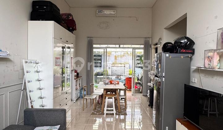 Rumah Siap Huni di Tatar Wangsakerta, Kota Baru Parahyangan - Lokasi Tenang dan Nyaman