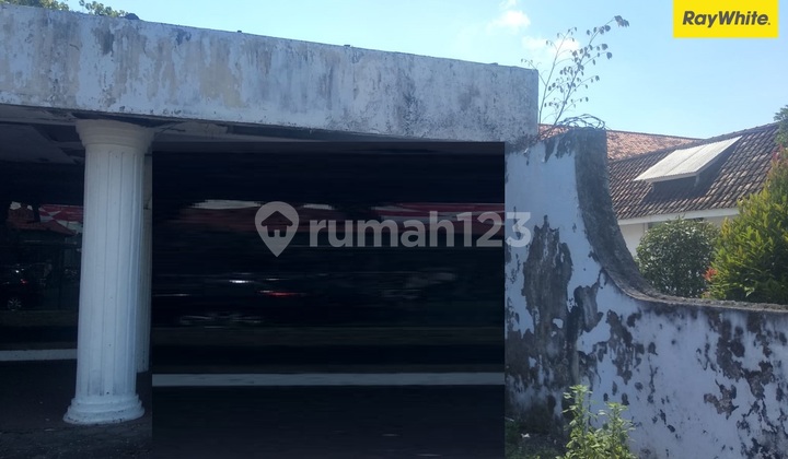 Dijual Rumah SHM Lokasi di Jl. Ahmad Yani Timur, Tulungagung 1