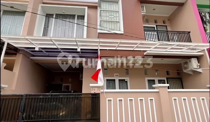 Dijual Murah Rumah Semi Furnish 2 Lantai Di Jl Bazooka Raya Joglo