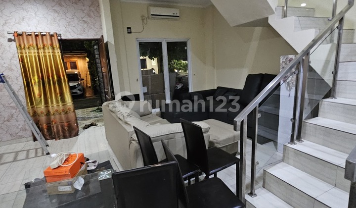 Disewa Rumah Fully Furnished 2 Lantai Cluster Nirwana Modernland 2