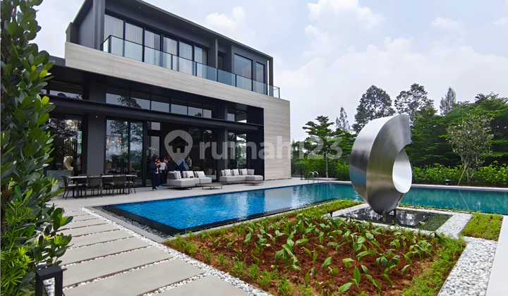 Botanic Villa Premium In Navapark Bsd City 