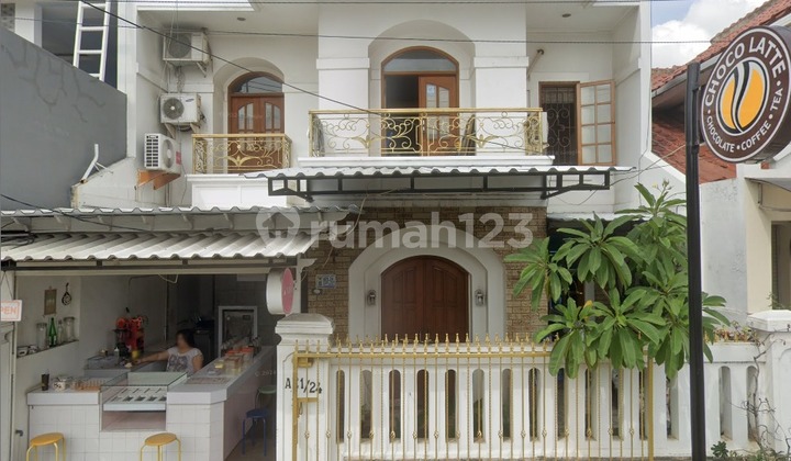 JUAL CEPAT! RUMAH 2 LANTAI PURI DEWATA INDAH - BONUS 5 AC & KITCHEN SET - SHM