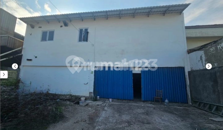 Bangunan Lokasi Strategis Jalan Raya Karawaci