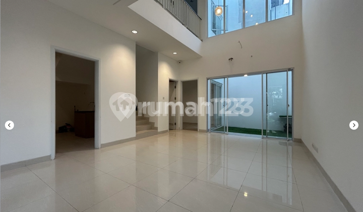 Riviera House 8x15 Very Neat Ready to Move In