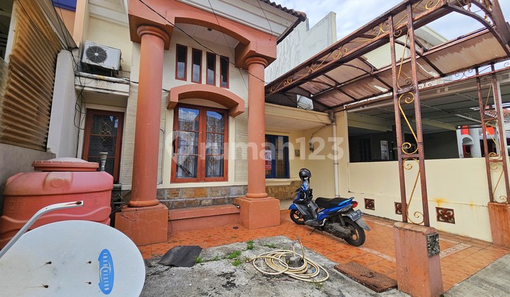 Rumah 1 Lantai Dekat Akses Tol di Taman Royal 2 Tangerang 2