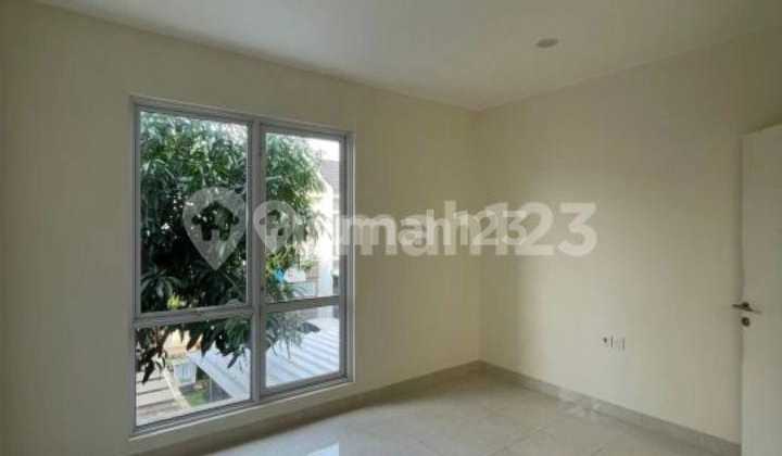 For Rent Fast Neat House Ready to Occupy in Martinez Symponia Cluster Gading Serpong