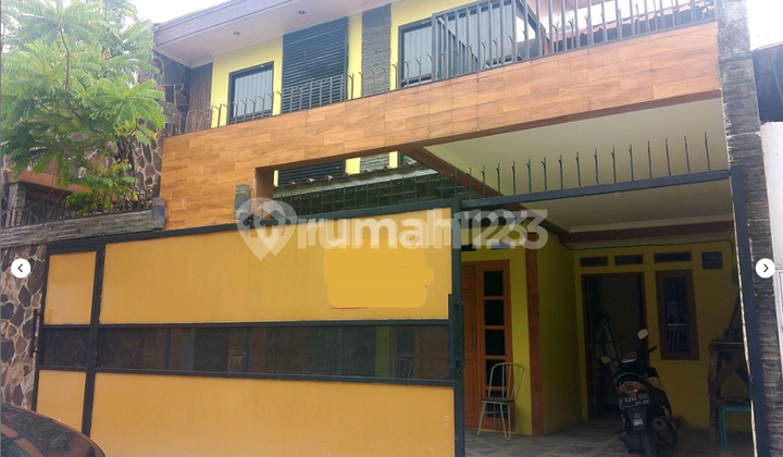 Strategic 2-Story House in Ulujami Pesanggrahan 1