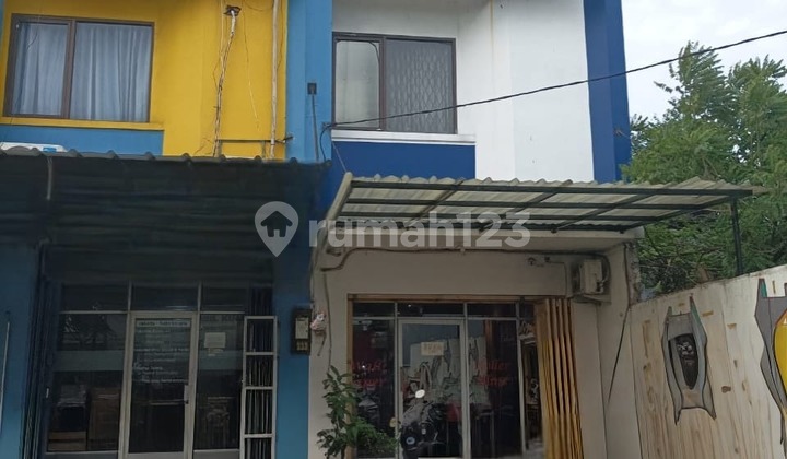 Ruko Dijual Hasyim Ashari SHM 3 Lantai LT 102 Bonus Tanah Belakang
