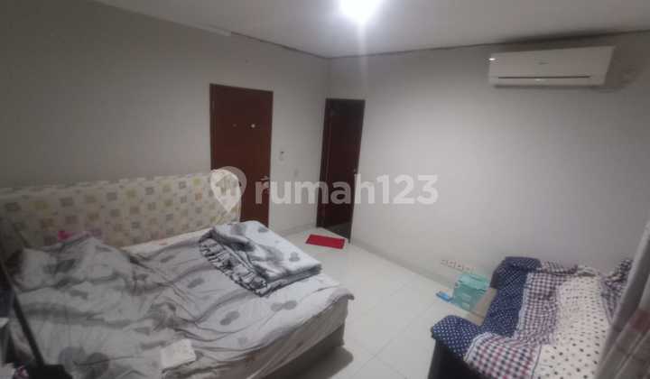 dijual cepat rumah semi furnish dalam cluster premier park 2 modernland 2