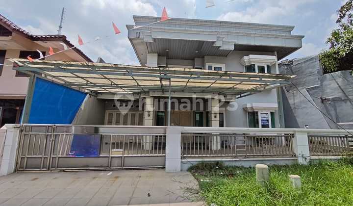 DISEWAKAN Rumah with Ensuite wardrobe di Pulau Putri Modernland