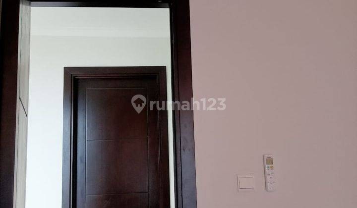 Disewakan Rumah 2 Lantai Semi Furnished Podomoro Park 2