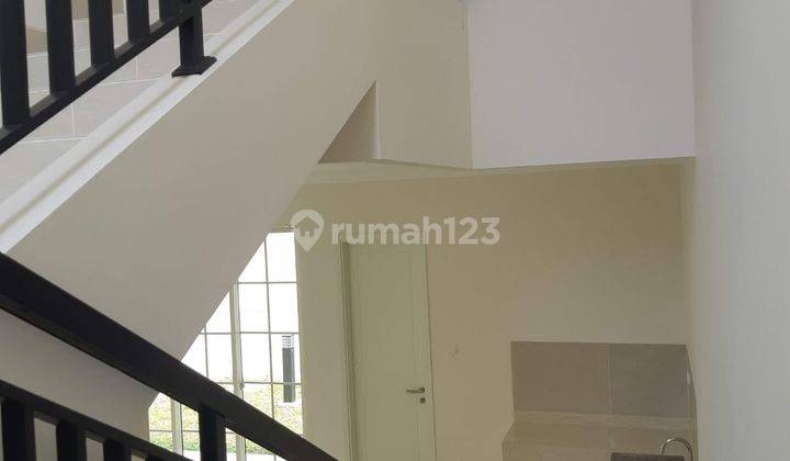 Dijual Rumah Mewah 2 Lantai Podomoro Park Bandung 2