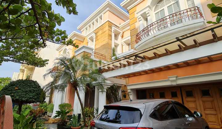 Di Jual Bu Rumah Pantai Mutiara. Pluit