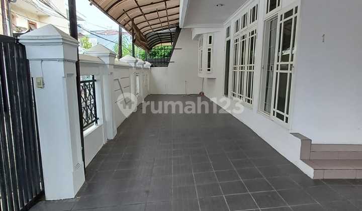 Di Sewa Rumah Pluit Selatan Jakarta