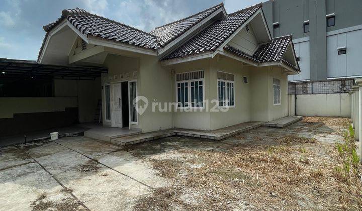 Di Jual Rumah Itung Tanah Lippo Karawaci 1