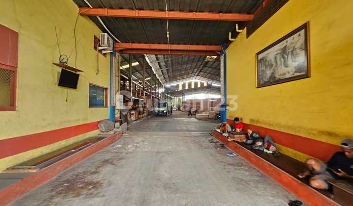 Di Jual Gudang+ Office Raya Cisauk Tangerang