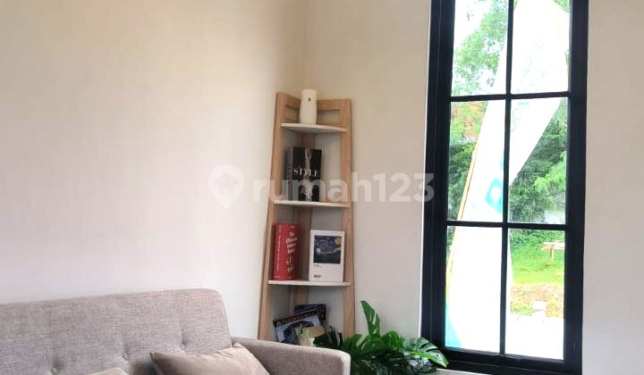 RUMAH MEWAH AMAN DAN NYAMAN DEKAT JAKARTA SELATAN 2