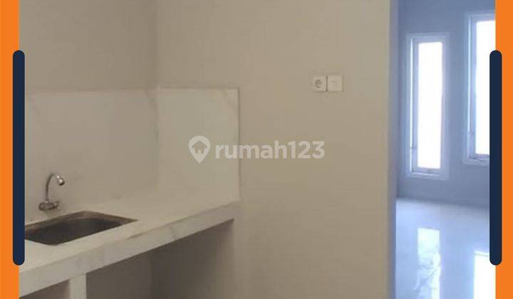Turun Harga Obral Murah Rumah Baru SHM di Depok 3