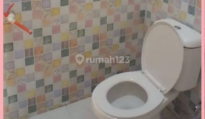 Turun Harga Obral Murah Rumah Baru SHM di Depok 7
