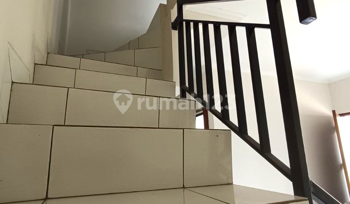 PROMO RUMAH 2 LANTAI ISTIMEWA UNTUK KELUARGA PROMO RUMAH 2 LANTAI ISTIMEWA UNTUK KELUARGA