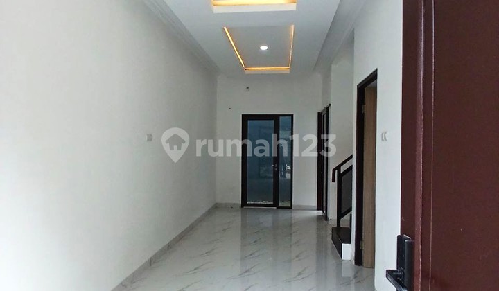 RUMAH 2 LANTAI ISTIMEWA BONUS LOGAM MULIA