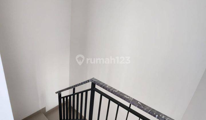 Disewakan Rumah Milenial Calfornia PIK2 2+1KT 6