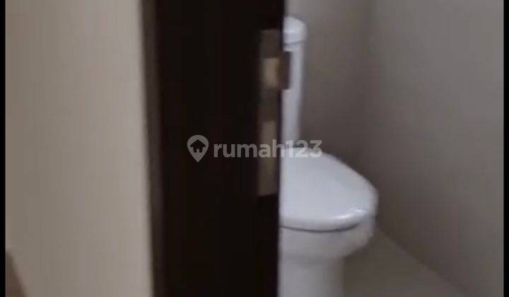 Disewakan Rumah Baru Cluster Florida PIK2 3+1KM 6