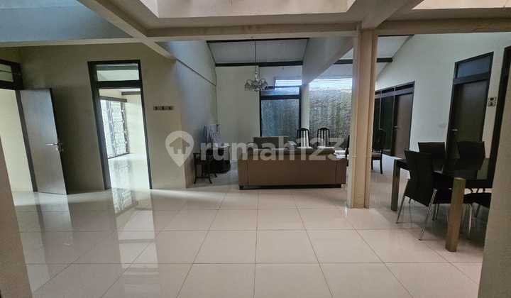 Rumah 1 Lantai + Mezzanine di di Cikutra Bandung
